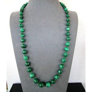 Vintage Green Malachite Bead Necklace With Screw Clasp